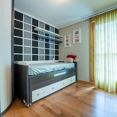 Apartamento En El Corazon De La Ciudad Con Parking Santander Luaran gambar